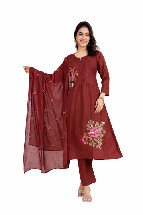 Women's Traditional Fashion Set - GLOW FIT ESSENTIALS